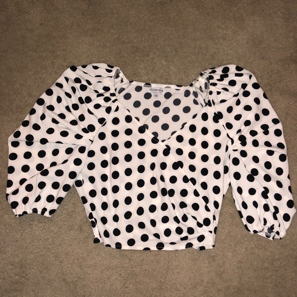Black/white polka dot blouse 🖤 - Picture 5 of 5